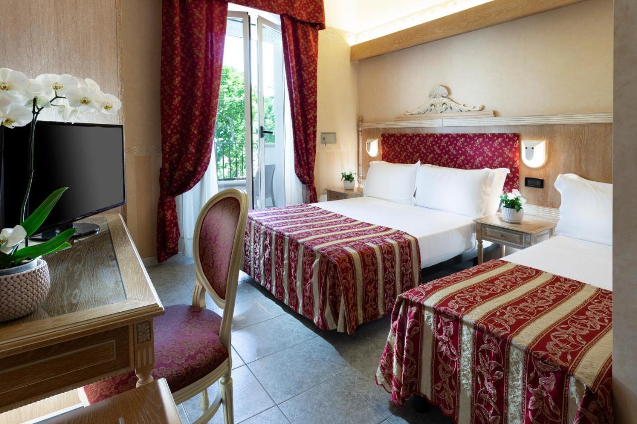 Hotel Gallia Palace 리미니 외부 사진